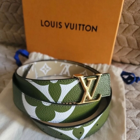 Louis VUITTON MONOGRAM GIANT BELT KHAKI BEIGE SIZE 90CM or 36US , Preowned - Picture 9 of 15